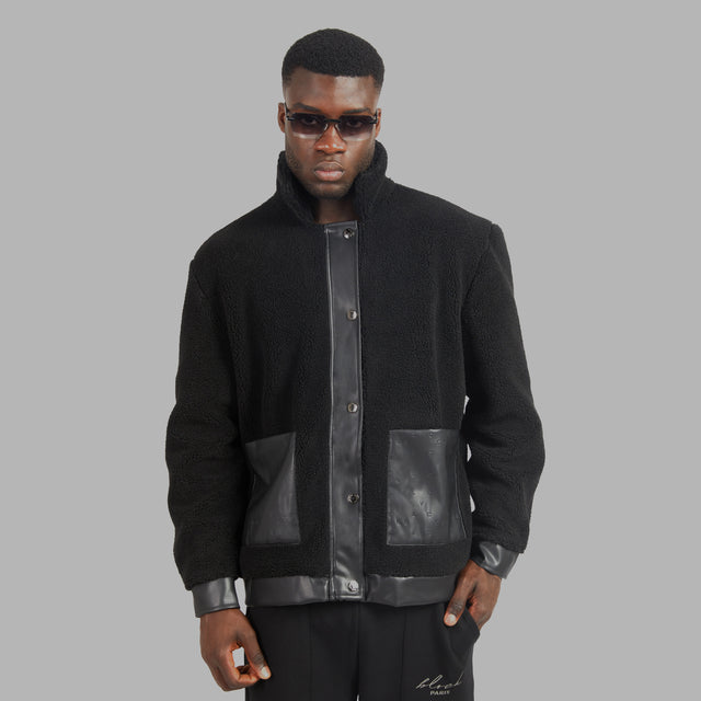 Veste en sherpa noire