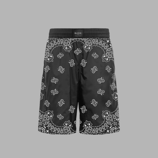 Short noir avec motif bandana