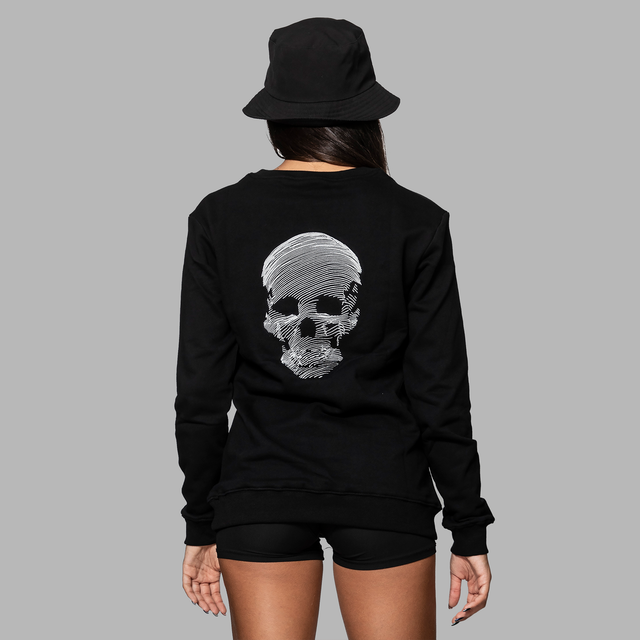 Black skull sweatshirt hotsell