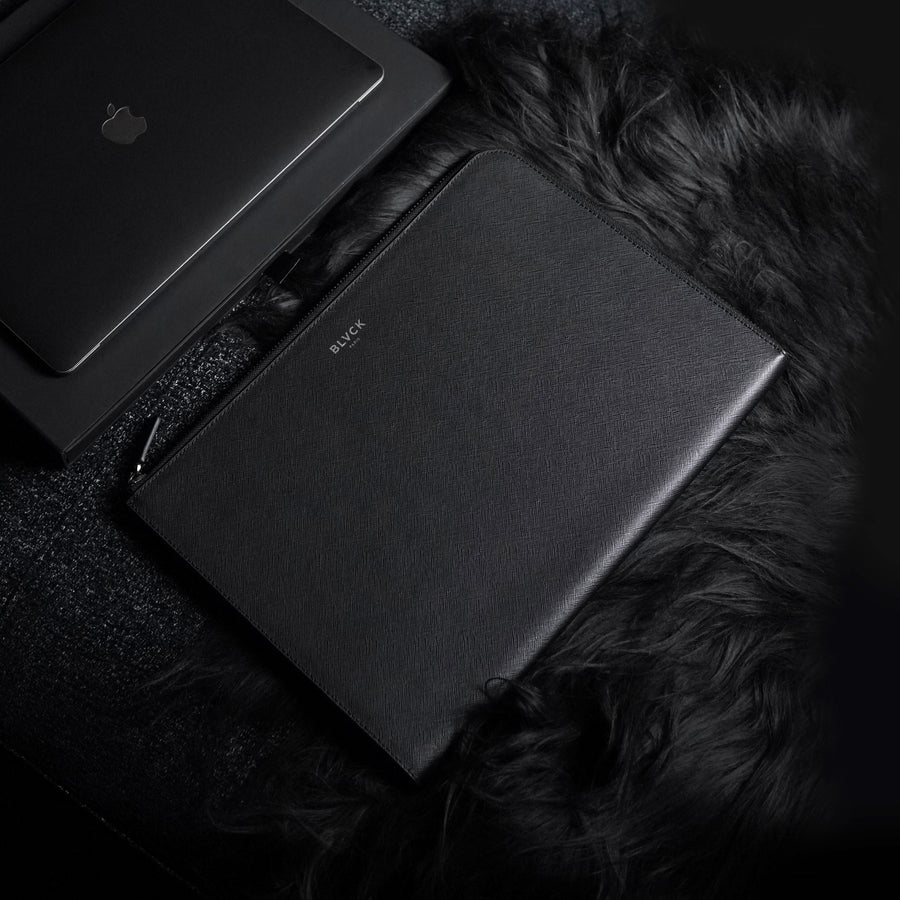 Black MacBook Sleeve | Blvck Paris