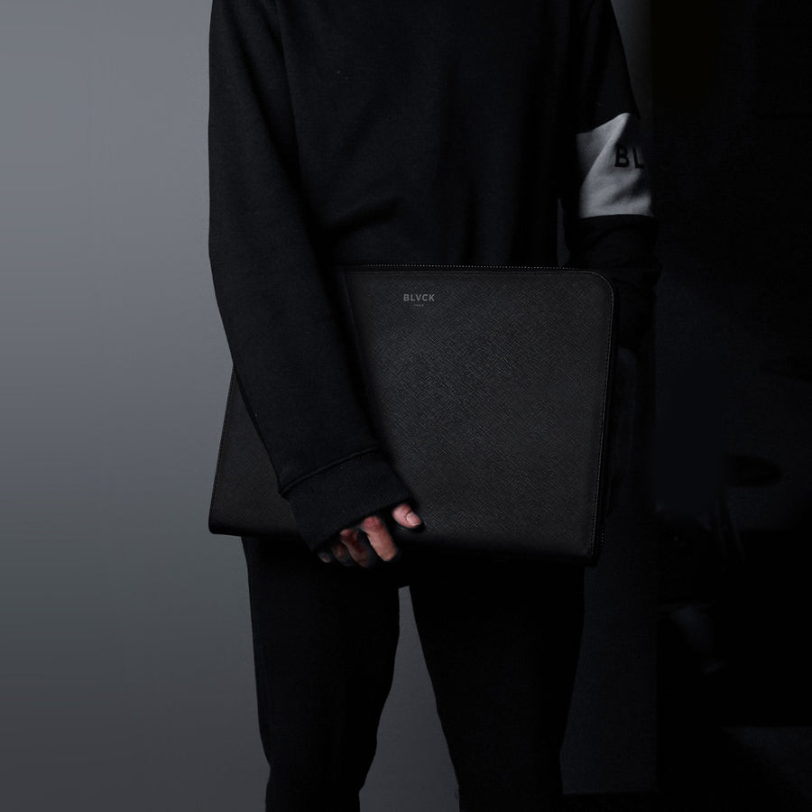 Black MacBook Sleeve | Blvck Paris